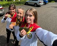 Die erfolgreichen hessischen Kaderschützinnen: (von links) Lina Krebs, Viktoria von Schönfels und Annalena Mildeberger. (Foto: A. Mildeberger)