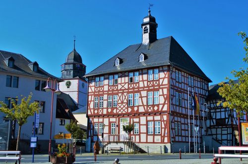 Rathaus Usingen (Foto: Osingar)